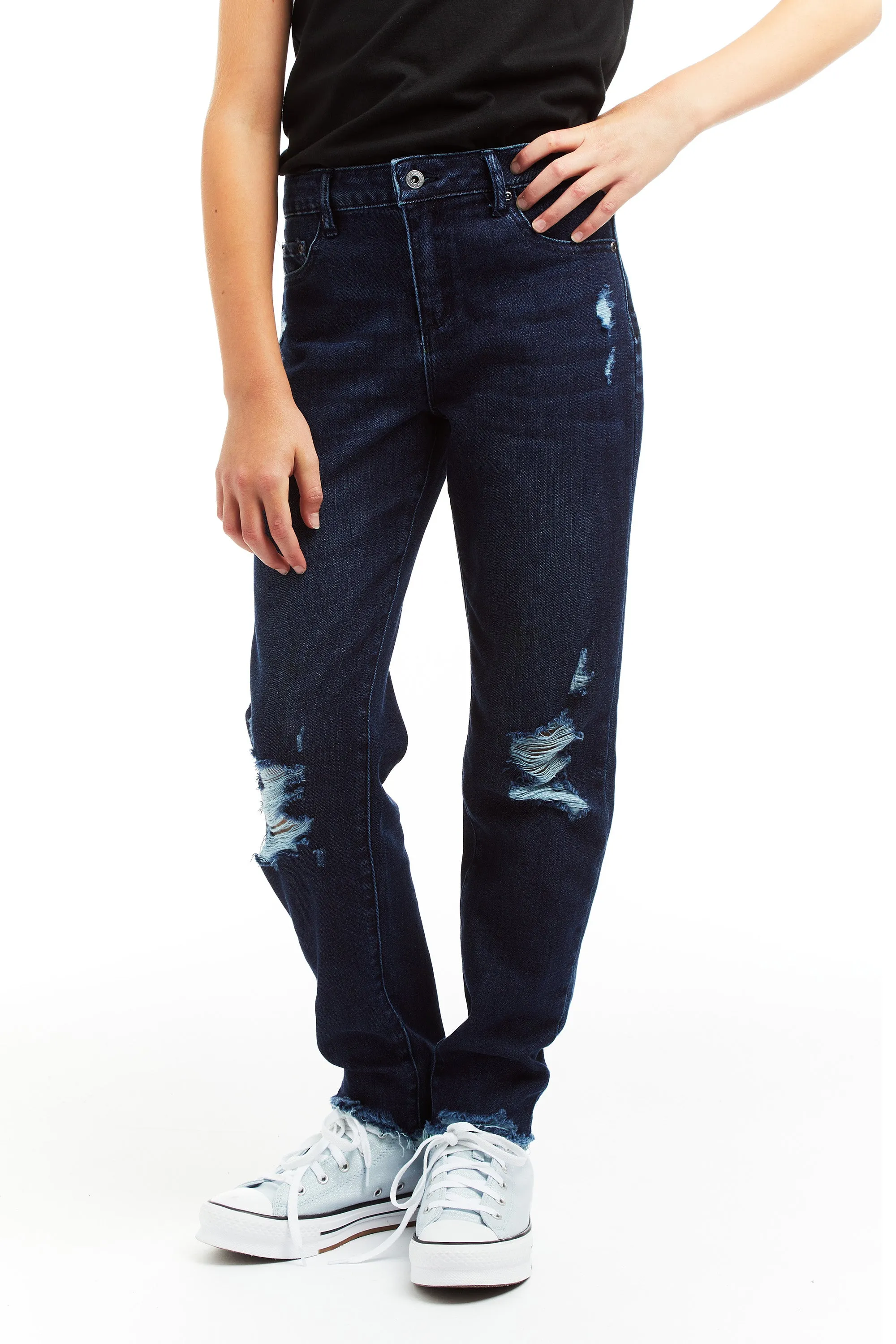 Destructed Weekender Pant In Indigo