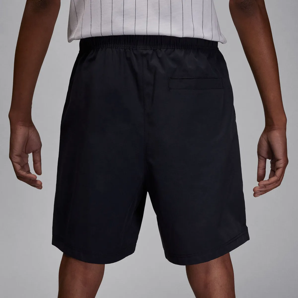 Essential Woven Short - Mens