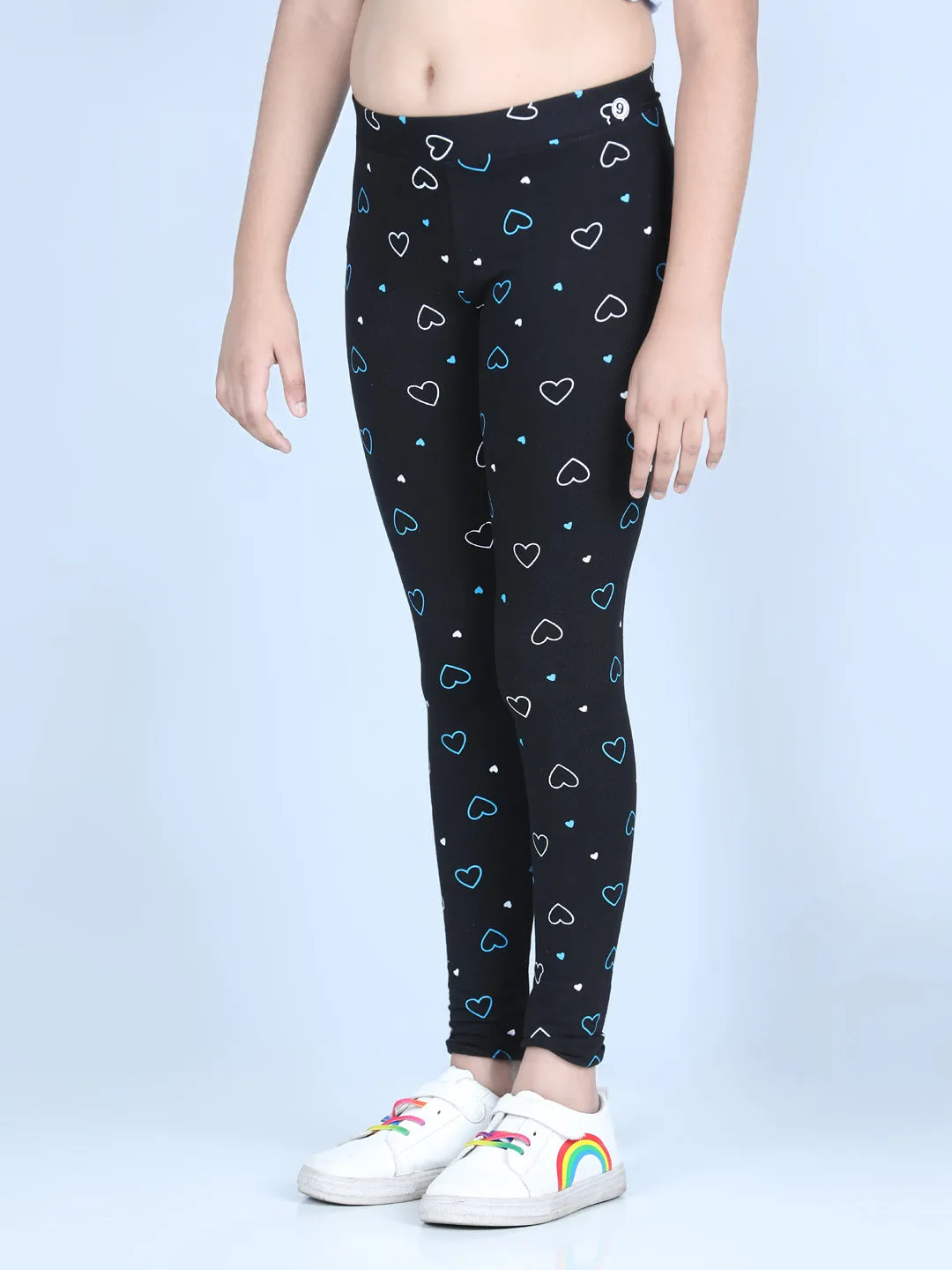 Girl's Heart Printed Leggings With Flat Waistband- Black - Stylestone Kid