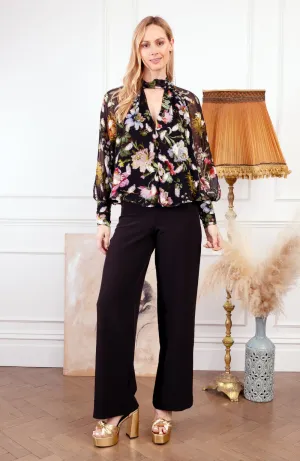 Hope & Ivy The Juni Mae Keyhole Neck Blouse In Feather Lurex