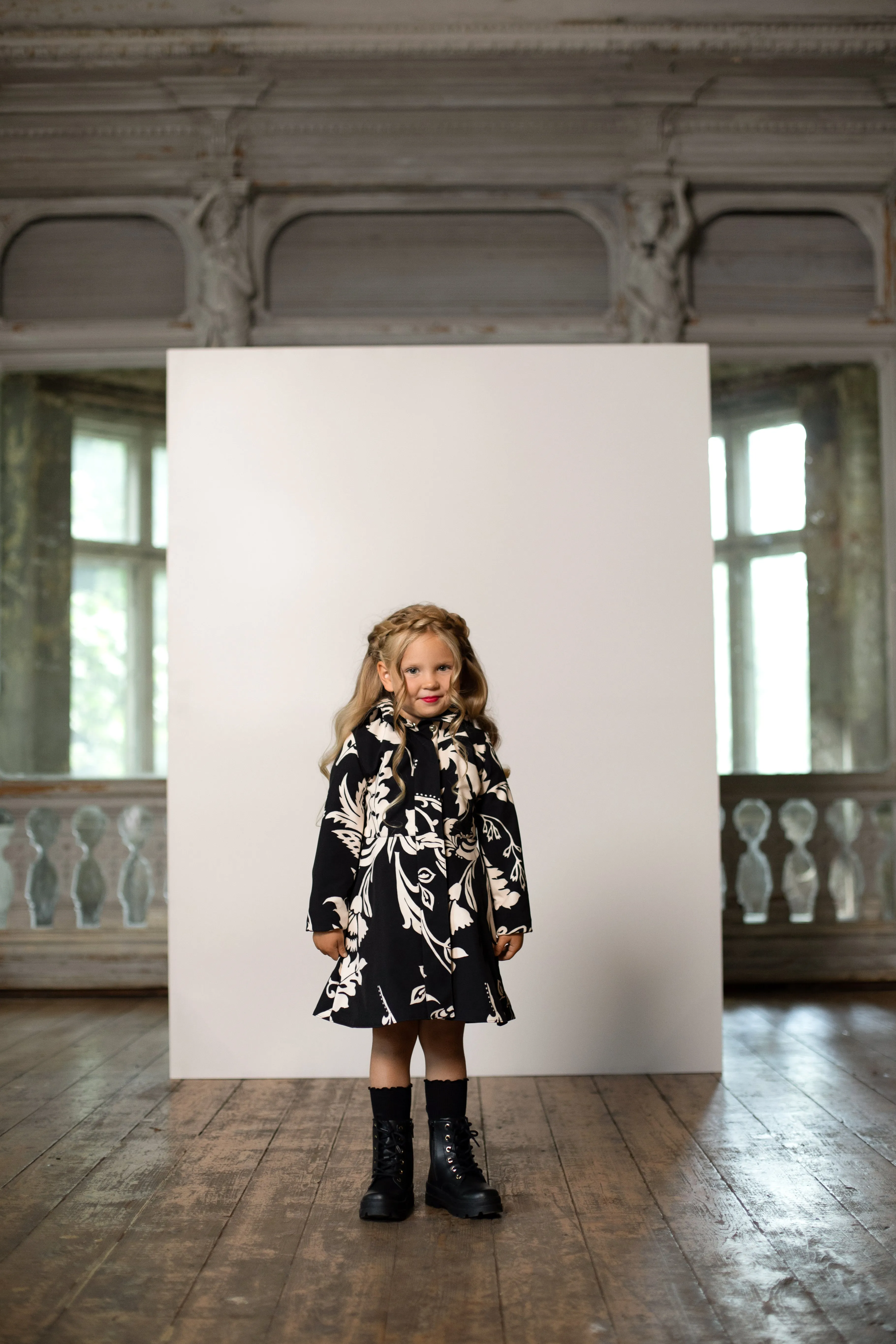 Kids' Blooming Night Raincoat Black and White